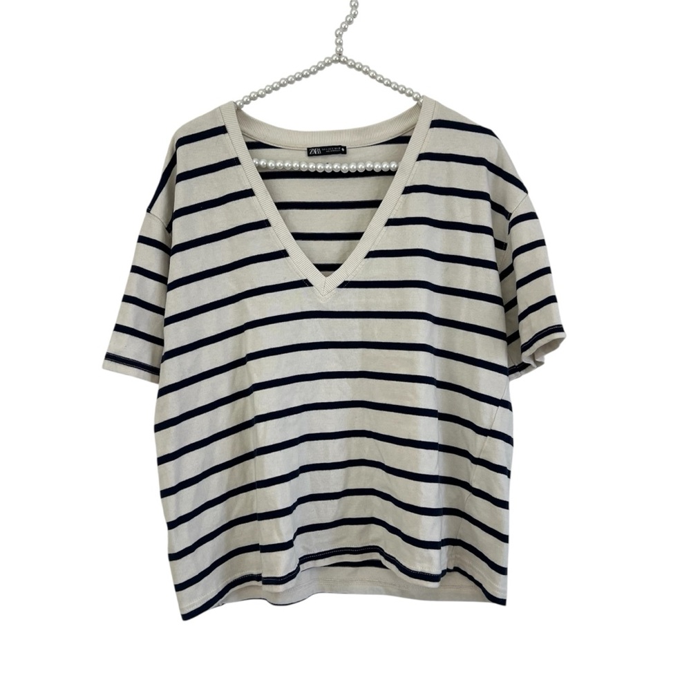 Zara Striped V-Neck FLAWED Ivory Short Sleeve Tee Women’s Size Large